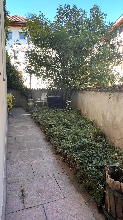Garden Suite Bolzano Exteriör bild